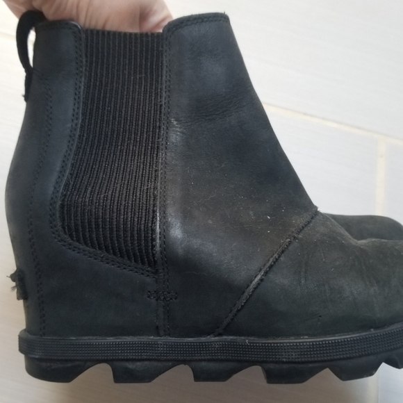 Sorel  Joan Of Arctic Wedge II Chelsea Black Boots 7 - Picture 9 of 11